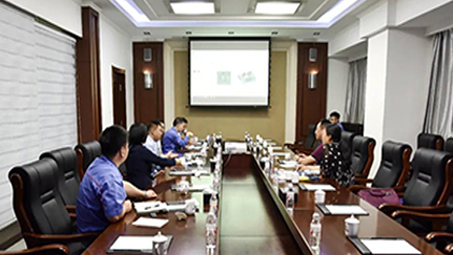 中国机械工业企业管理协会会长于中赤一行到哈电锅炉参观访问0